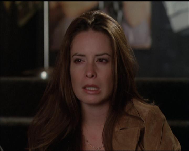 Charmed-Online-dot-511TheImportanceOfBeingPhoebe0593.jpg