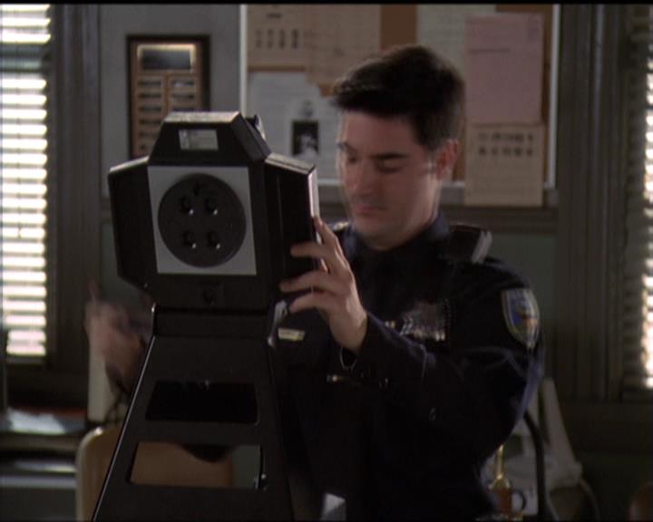 Charmed-Online-dot-511TheImportanceOfBeingPhoebe0638.jpg