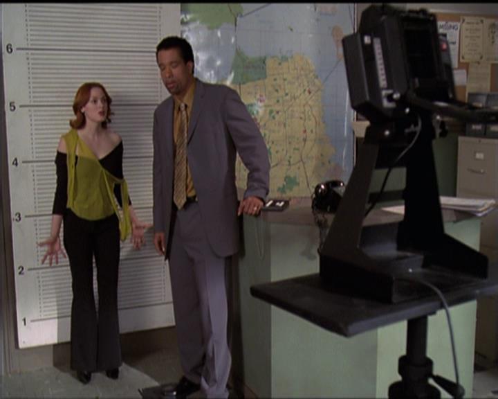 Charmed-Online-dot-511TheImportanceOfBeingPhoebe0640.jpg