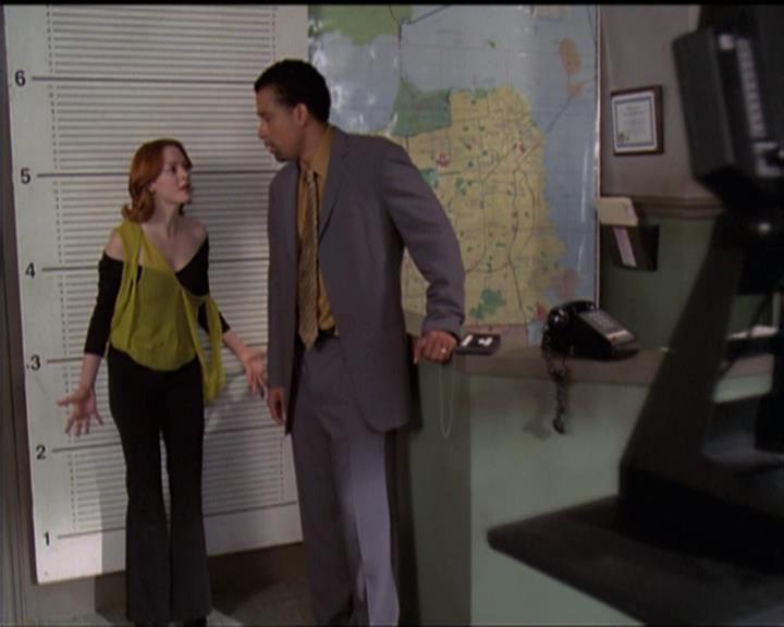 Charmed-Online-dot-511TheImportanceOfBeingPhoebe0641.jpg