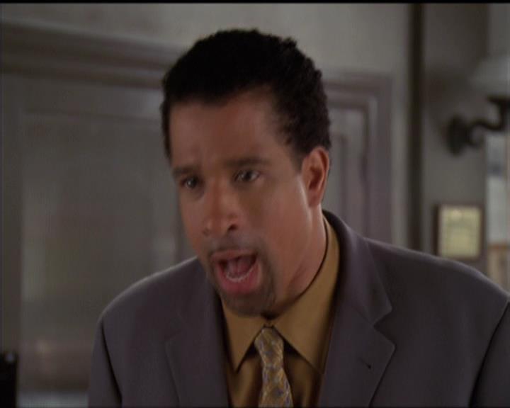 Charmed-Online-dot-511TheImportanceOfBeingPhoebe0658.jpg