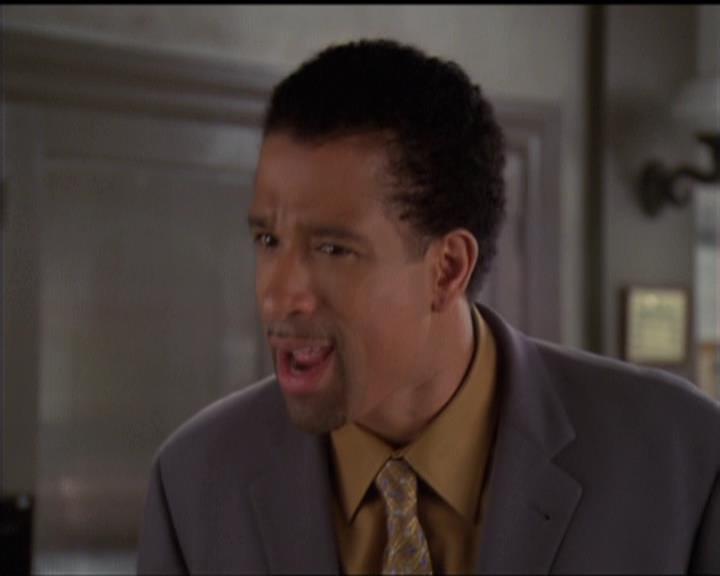 Charmed-Online-dot-511TheImportanceOfBeingPhoebe0659.jpg
