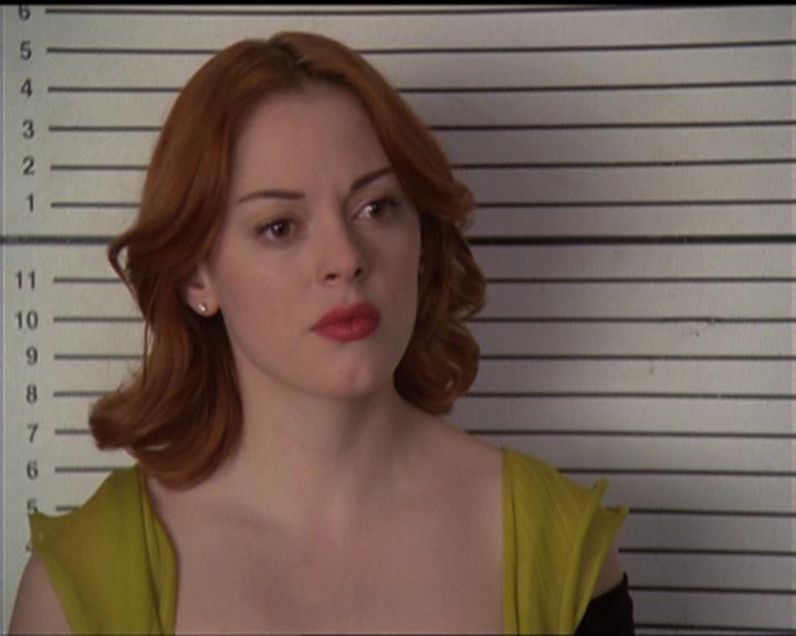 Charmed-Online-dot-511TheImportanceOfBeingPhoebe0660.jpg