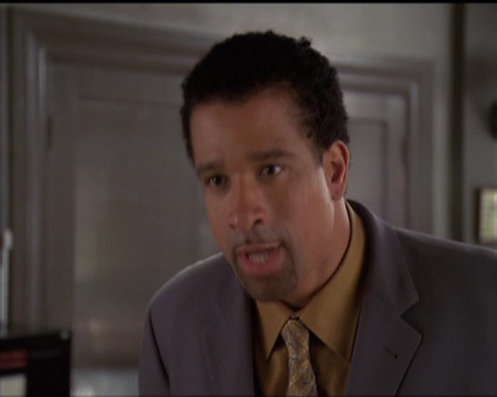 Charmed-Online-dot-511TheImportanceOfBeingPhoebe0670.jpg