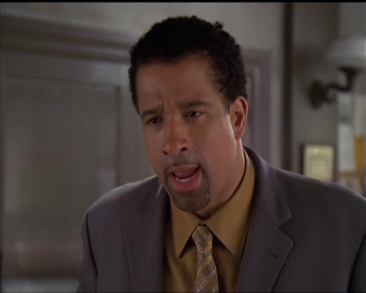 Charmed-Online-dot-511TheImportanceOfBeingPhoebe0682.jpg