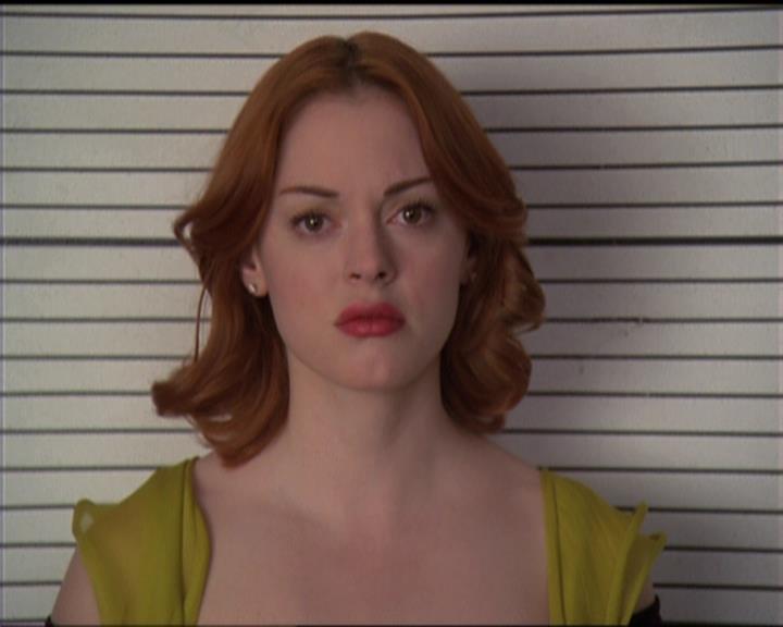 Charmed-Online-dot-511TheImportanceOfBeingPhoebe0685.jpg