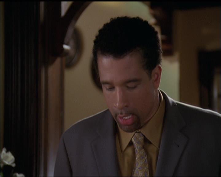 Charmed-Online-dot-511TheImportanceOfBeingPhoebe0803.jpg