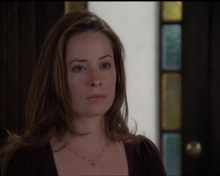 Charmed-Online-dot-511TheImportanceOfBeingPhoebe0833.jpg