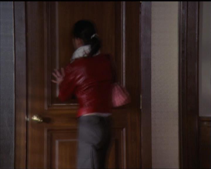 Charmed-Online-dot-511TheImportanceOfBeingPhoebe0867.jpg