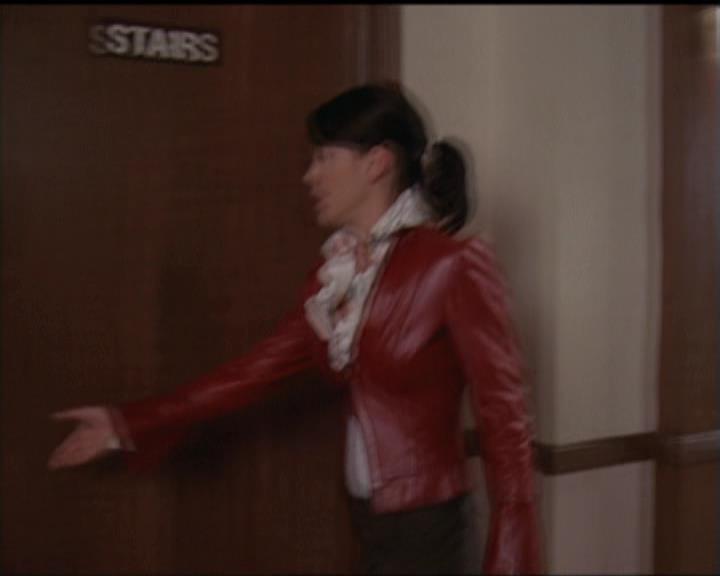 Charmed-Online-dot-511TheImportanceOfBeingPhoebe0946.jpg Charmed-Online-dot-511TheImportanceOfBeingPhoebe0946.jpg