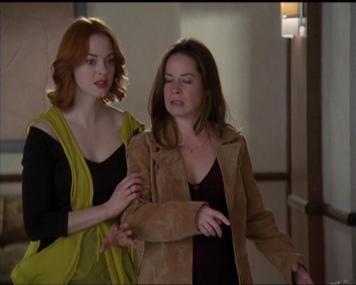 Charmed-Online-dot-511TheImportanceOfBeingPhoebe0987.jpg