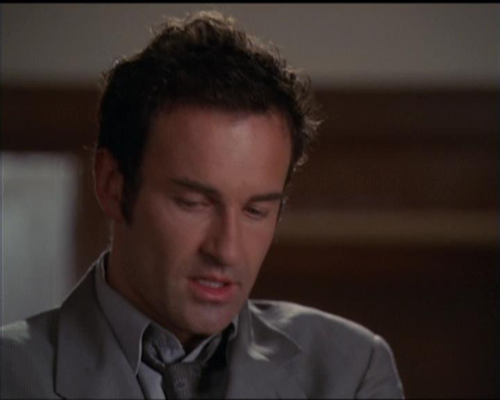 Charmed-Online-dot-511TheImportanceOfBeingPhoebe1014.jpg