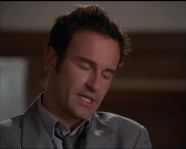 Charmed-Online-dot-511TheImportanceOfBeingPhoebe1017.jpg