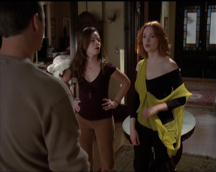 Charmed-Online-dot-511TheImportanceOfBeingPhoebe1133.jpg