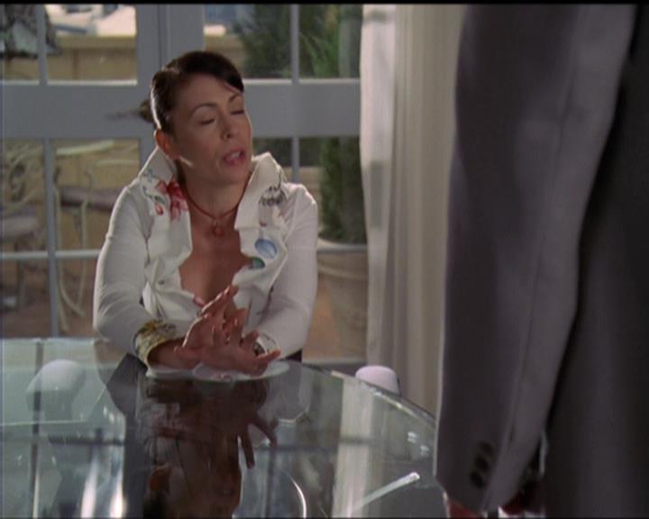 Charmed-Online-dot-511TheImportanceOfBeingPhoebe1264.jpg Charmed-Online-dot-511TheImportanceOfBeingPhoebe1264.jpg