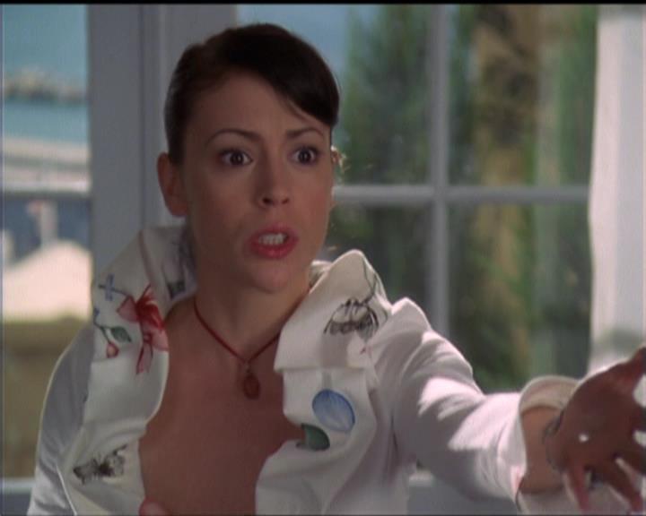 Charmed-Online-dot-511TheImportanceOfBeingPhoebe1290.jpg