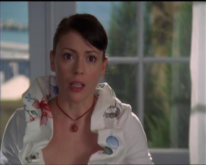 Charmed-Online-dot-511TheImportanceOfBeingPhoebe1295.jpg