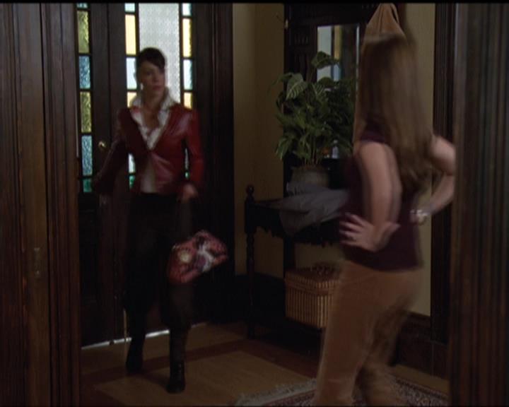 Charmed-Online-dot-511TheImportanceOfBeingPhoebe1388.jpg