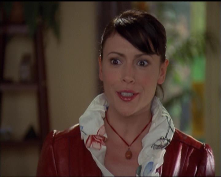 Charmed-Online-dot-511TheImportanceOfBeingPhoebe1431.jpg