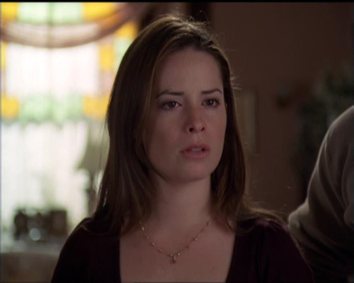 Charmed-Online-dot-511TheImportanceOfBeingPhoebe1441.jpg