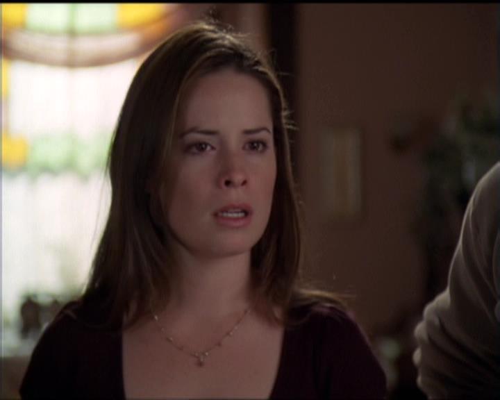 Charmed-Online-dot-511TheImportanceOfBeingPhoebe1442.jpg