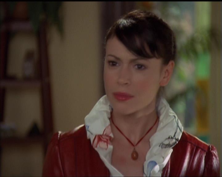 Charmed-Online-dot-511TheImportanceOfBeingPhoebe1471.jpg