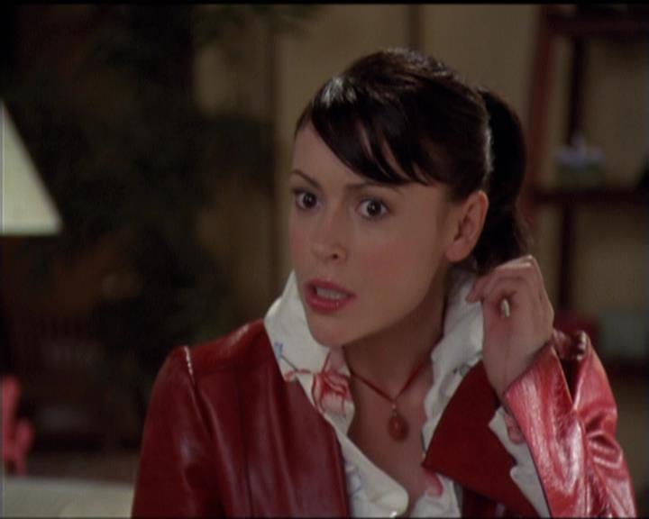 Charmed-Online-dot-511TheImportanceOfBeingPhoebe1488.jpg