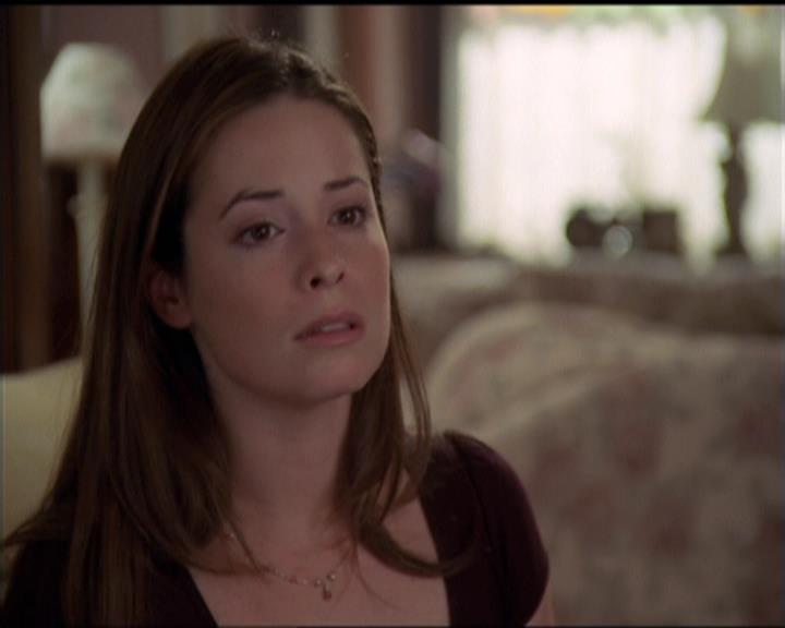 Charmed-Online-dot-511TheImportanceOfBeingPhoebe1506.jpg
