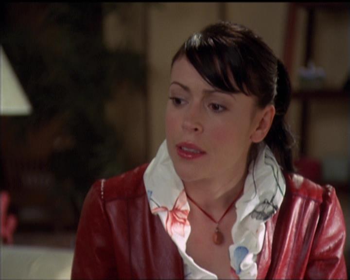 Charmed-Online-dot-511TheImportanceOfBeingPhoebe1507.jpg