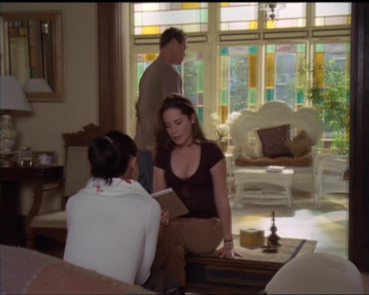 Charmed-Online-dot-511TheImportanceOfBeingPhoebe1529.jpg