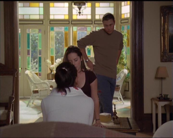 Charmed-Online-dot-511TheImportanceOfBeingPhoebe1531.jpg