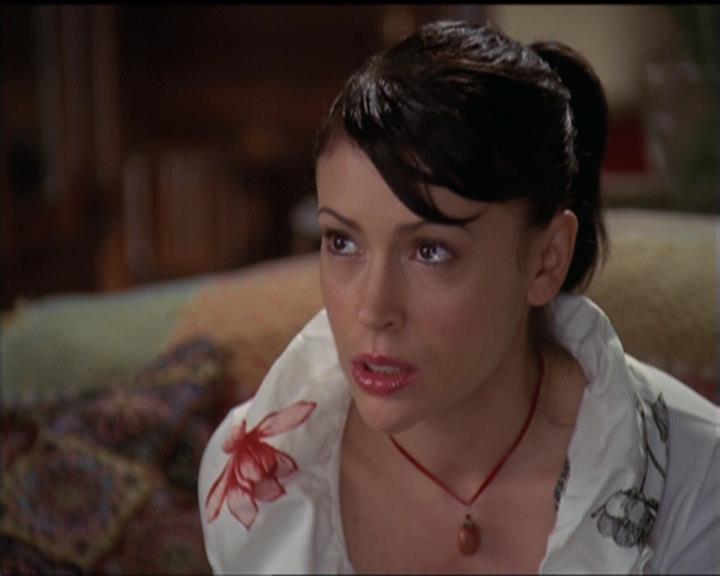 Charmed-Online-dot-511TheImportanceOfBeingPhoebe1557.jpg