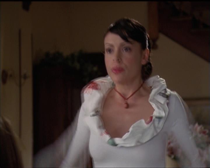 Charmed-Online-dot-511TheImportanceOfBeingPhoebe1561.jpg
