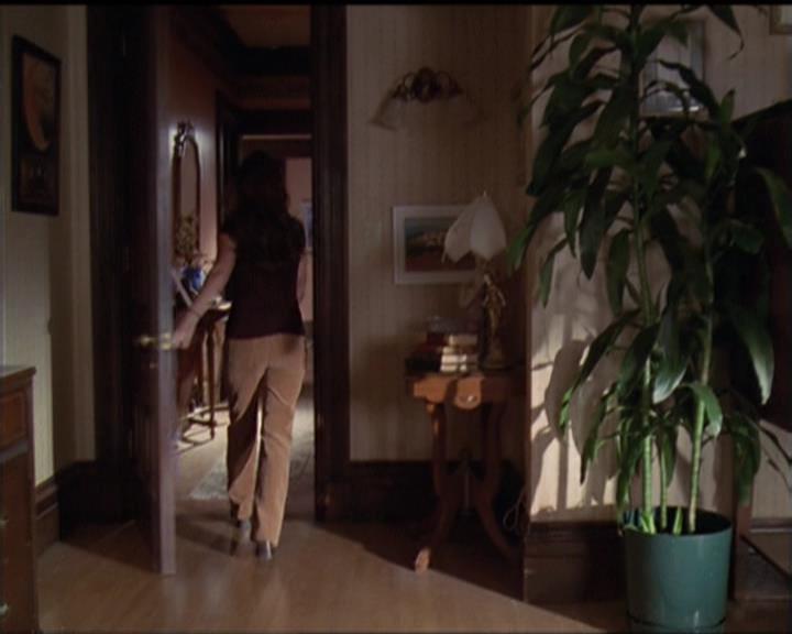 Charmed-Online-dot-511TheImportanceOfBeingPhoebe1603.jpg