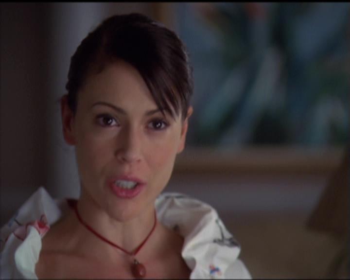 Charmed-Online-dot-511TheImportanceOfBeingPhoebe1660.jpg