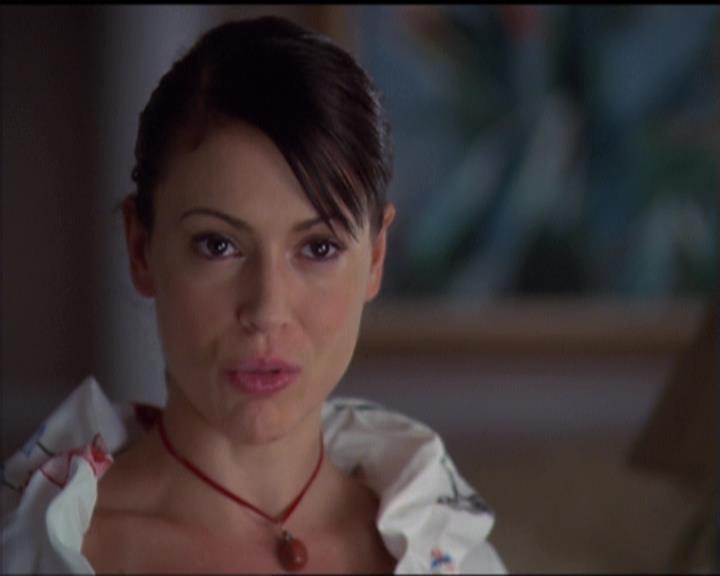 Charmed-Online-dot-511TheImportanceOfBeingPhoebe1672.jpg