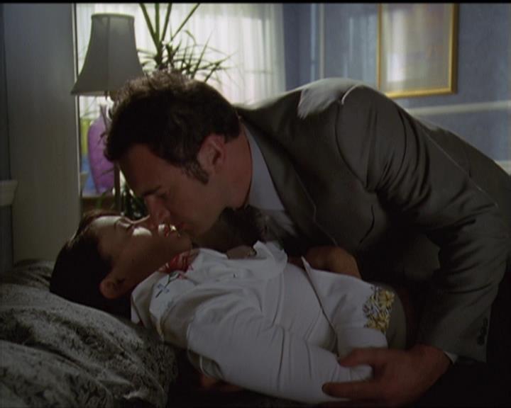 Charmed-Online-dot-511TheImportanceOfBeingPhoebe1716.jpg