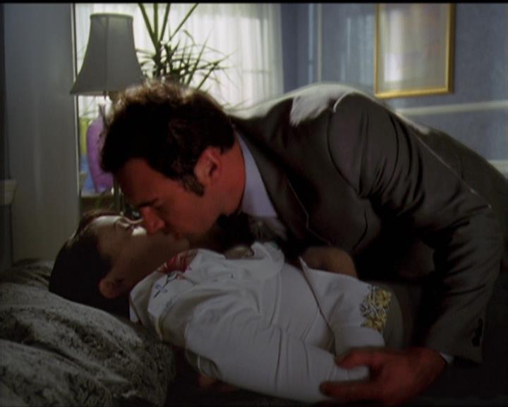 Charmed-Online-dot-511TheImportanceOfBeingPhoebe1717.jpg