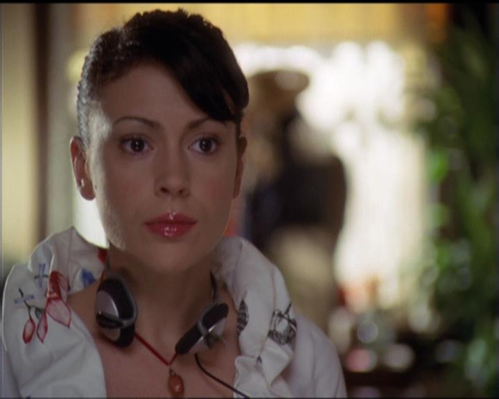 Charmed-Online-dot-511TheImportanceOfBeingPhoebe1744.jpg