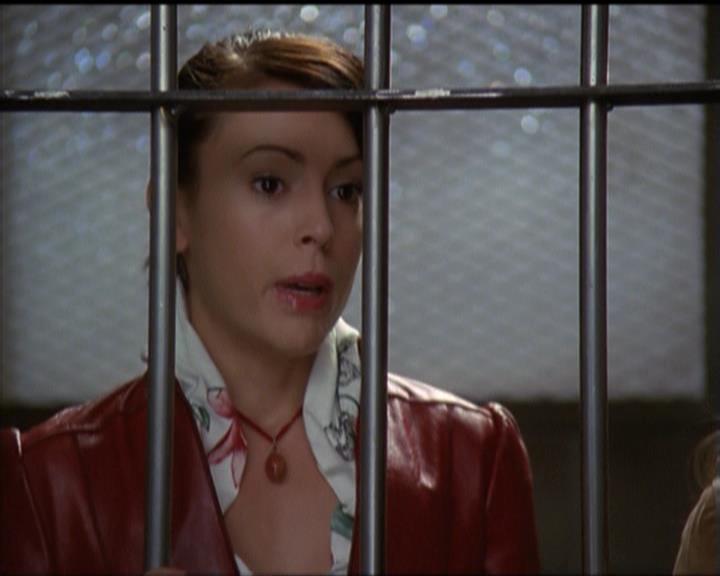 Charmed-Online-dot-511TheImportanceOfBeingPhoebe1788.jpg