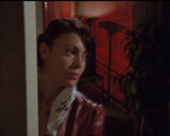 Charmed-Online-dot-511TheImportanceOfBeingPhoebe1878.jpg