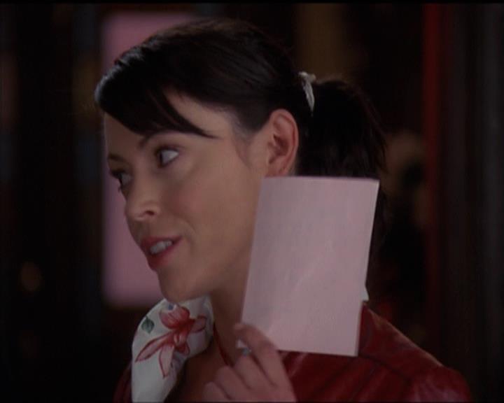 Charmed-Online-dot-511TheImportanceOfBeingPhoebe1929.jpg