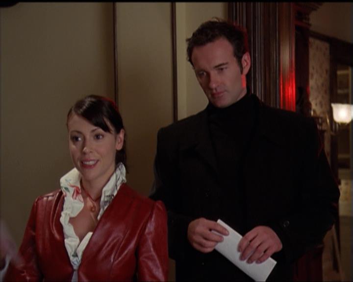 Charmed-Online-dot-511TheImportanceOfBeingPhoebe1934.jpg