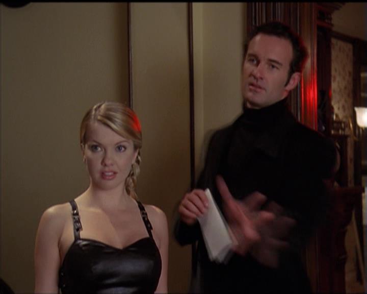 Charmed-Online-dot-511TheImportanceOfBeingPhoebe1944.jpg
