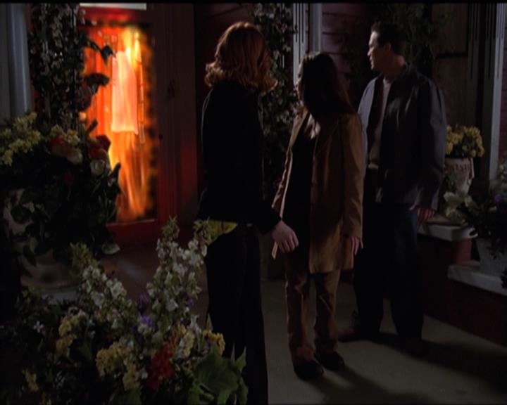 Charmed-Online-dot-511TheImportanceOfBeingPhoebe1952.jpg