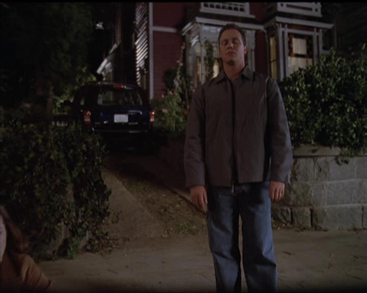 Charmed-Online-dot-511TheImportanceOfBeingPhoebe2002.jpg