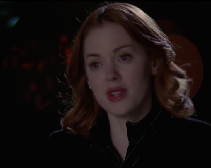 Charmed-Online-dot-511TheImportanceOfBeingPhoebe2143.jpg