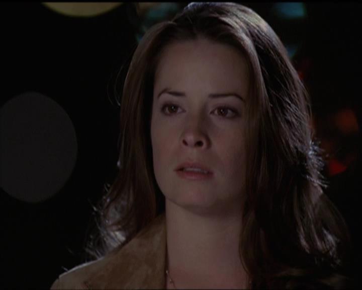 Charmed-Online-dot-511TheImportanceOfBeingPhoebe2147.jpg