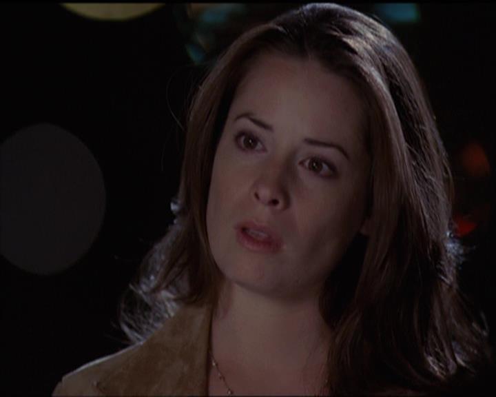 Charmed-Online-dot-511TheImportanceOfBeingPhoebe2159.jpg