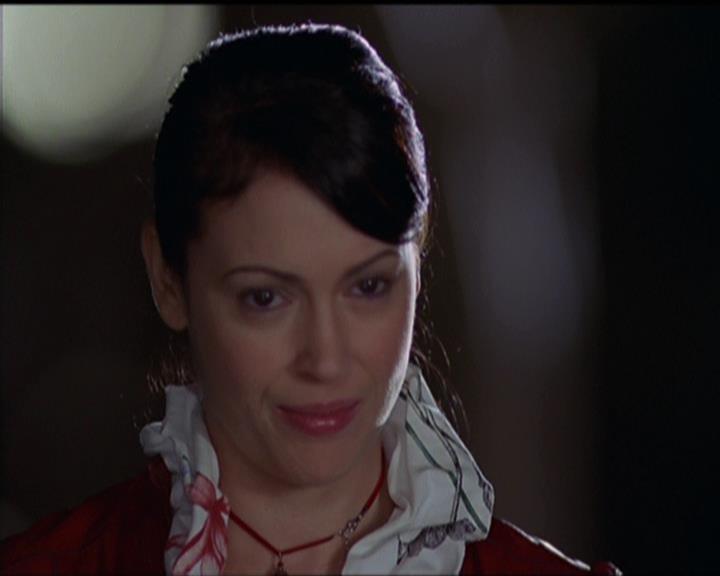 Charmed-Online-dot-511TheImportanceOfBeingPhoebe2161.jpg
